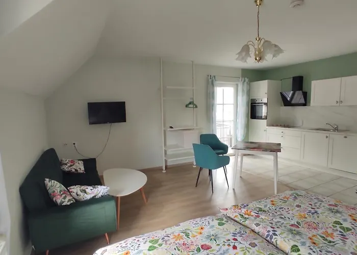 Moselpanorama 公寓 *